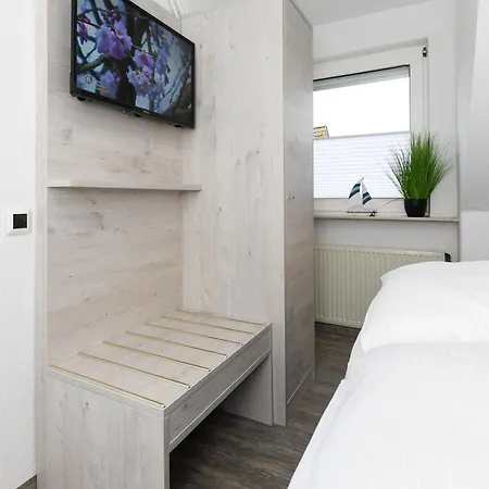 Haus Strandkorb Mit Fruehstuecksoption Bensersiel Exterior foto