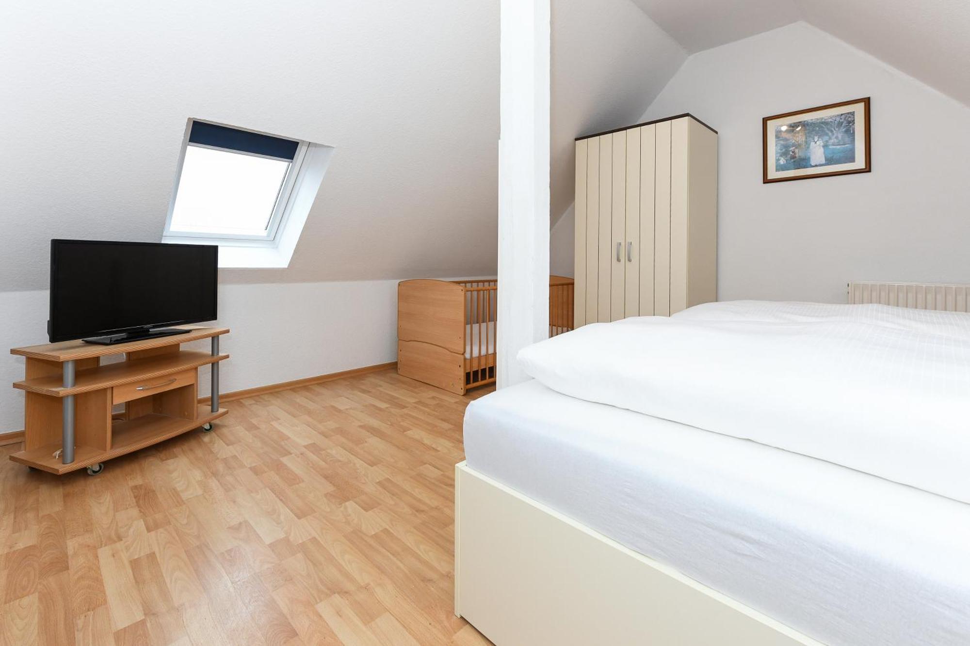 Haus Strandkorb Mit Fruehstuecksoption Apartment Bensersiel